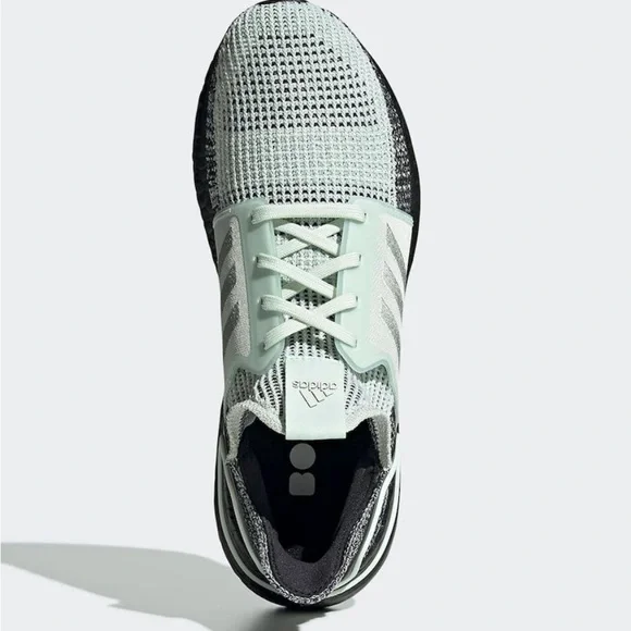 NWOB Adidas UltraBoost 19 'Linen Green' Mens 9.5/Women’s 10.5 F34075 - Picture 4 of 11